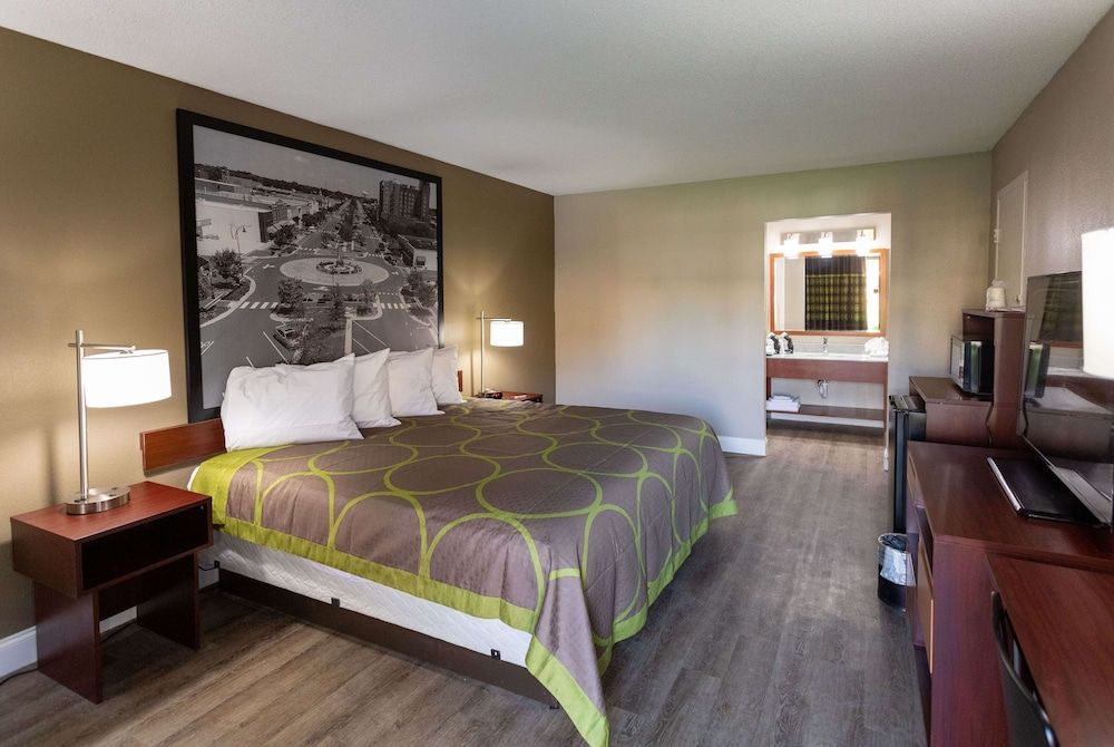 Room, 1 King Bed, Non Smoking