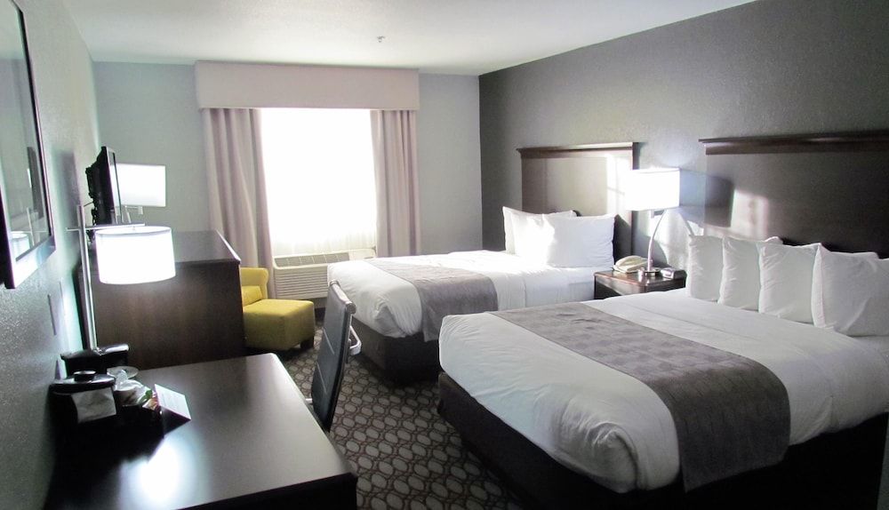 Standard Room, 2 Queen Beds, Accessible, Non Smoking