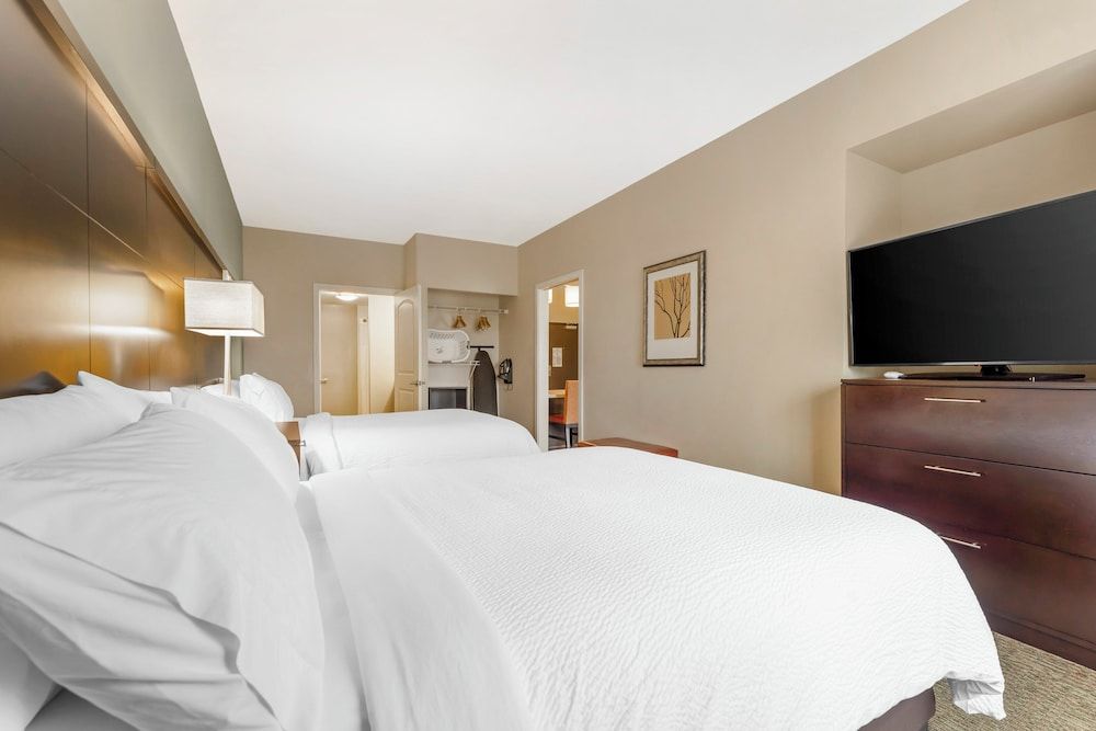 Suite, 1 Bedroom, Accessible (Mobility Roll-In Shower)