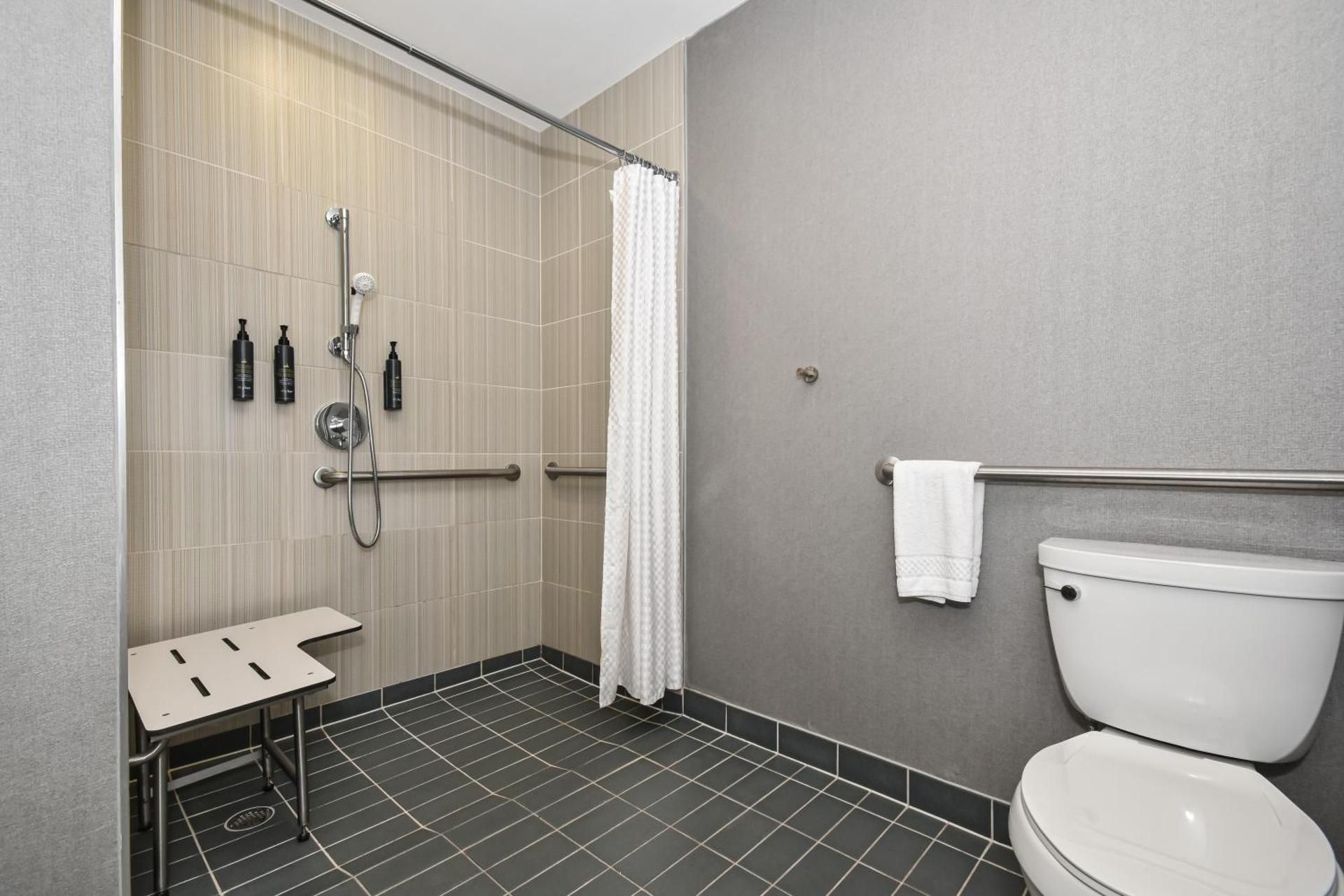 ALOFT, GUEST ROOM, KING OR QUEEN OR DOUBLE