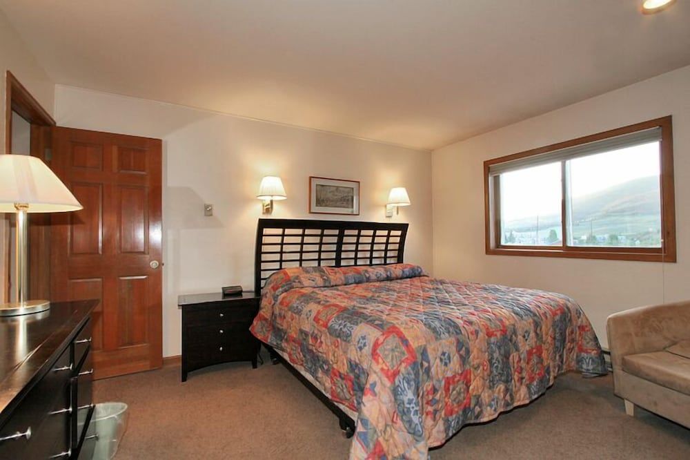 Swan Mountain Resort Four Bedroom 2