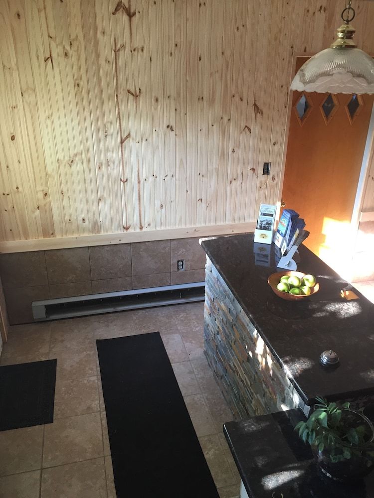 Check-in Check-out Kiosk