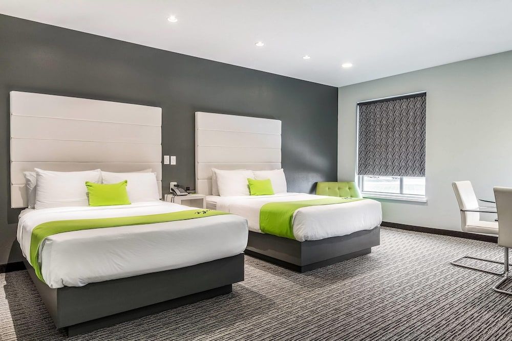 Standard Room, 2 Queen Beds, Non Smoking, Balcony