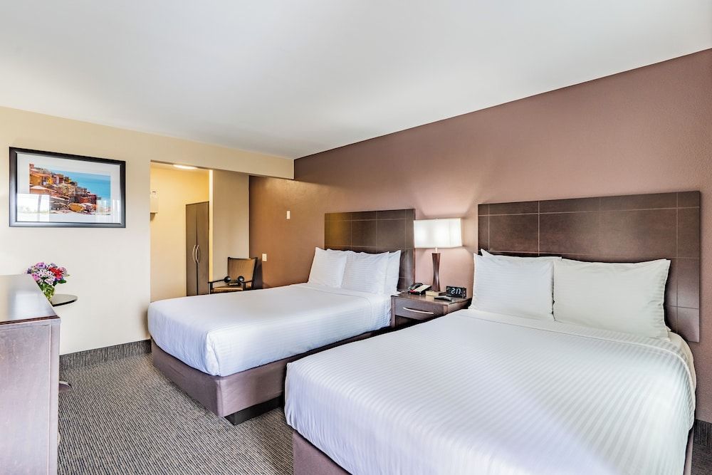 Deluxe Room-2 Queen Beds