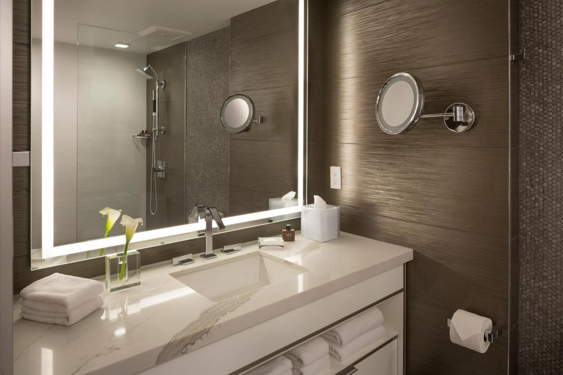 undefined Hotel VIA 7