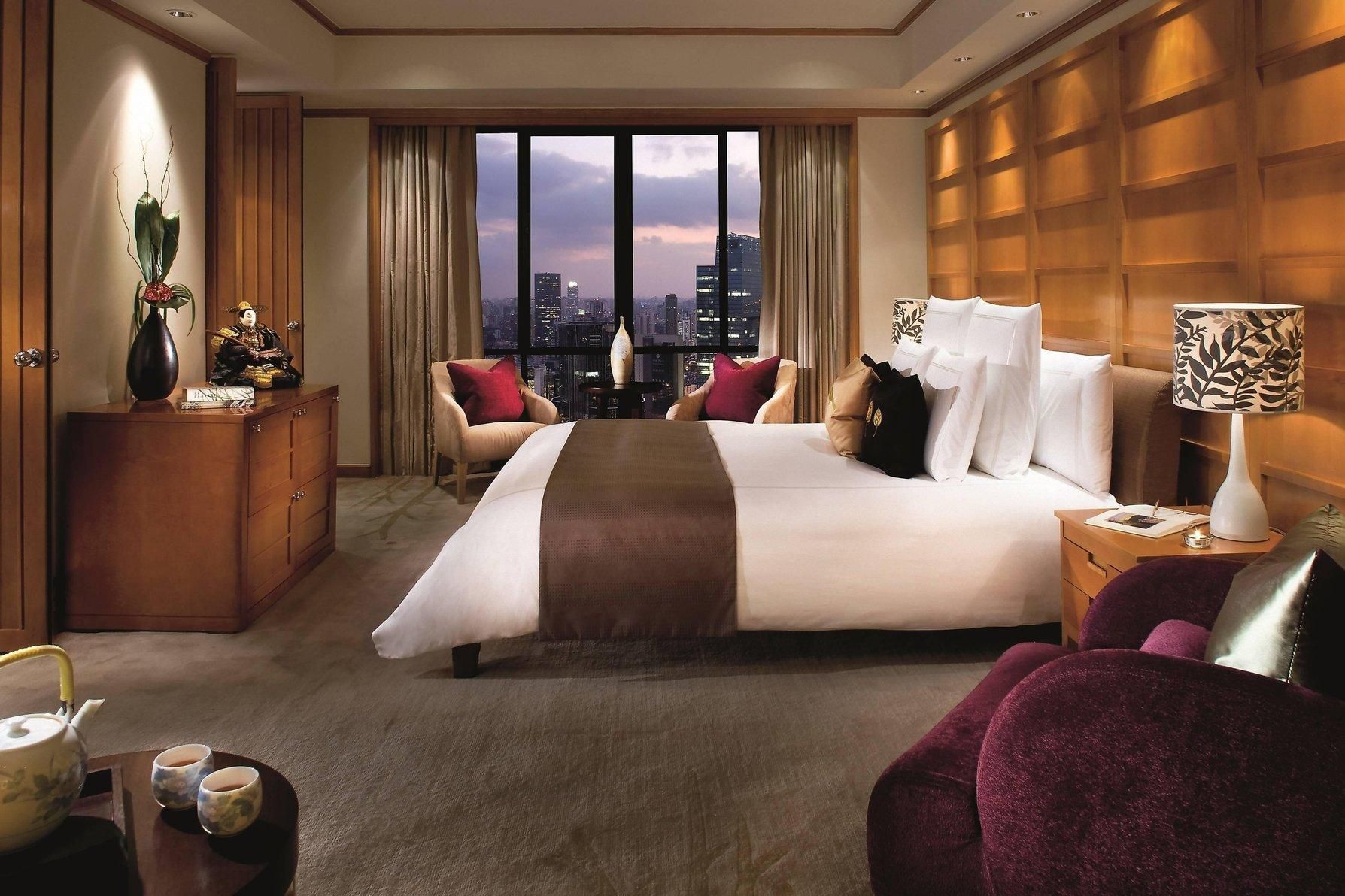 Club lounge access, 1 Bedroom Penthouse Suite, 1 King