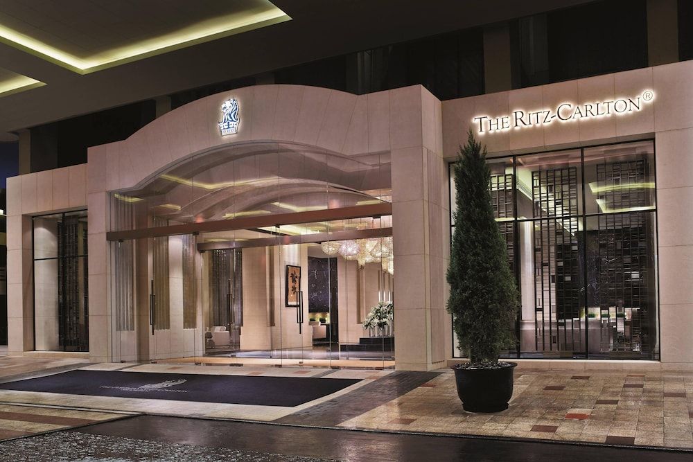 undefined The Portman Ritz-Carlton, Shanghai 2