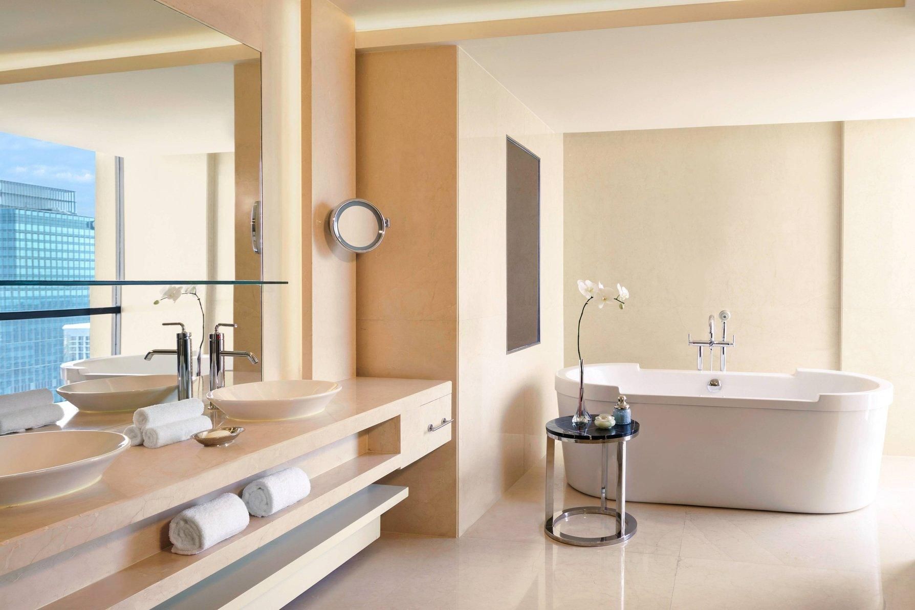 Club lounge access, 1 Bedroom Penthouse Suite, 1 King