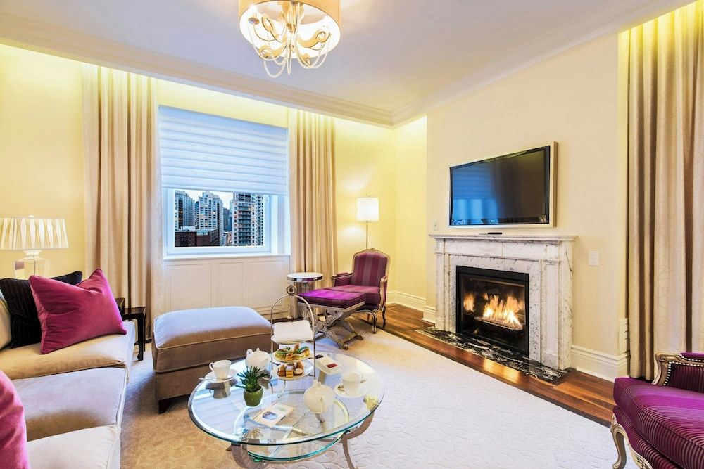 undefined The Ritz-Carlton, Montréal 3