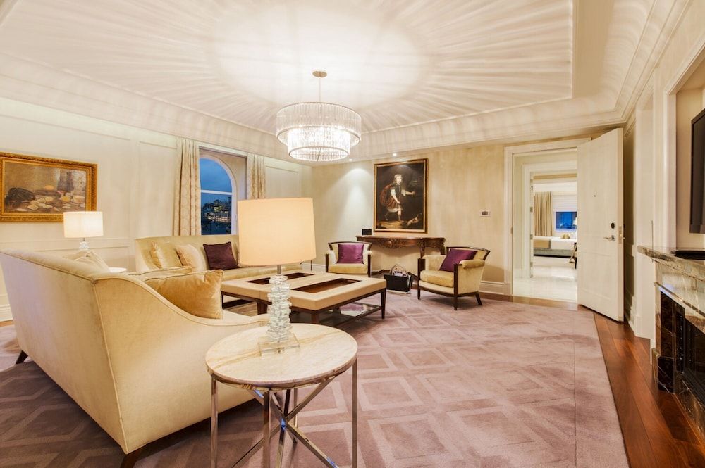 undefined The Ritz-Carlton, Montréal 2