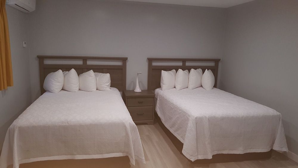 The Palms On Ocean Deluxe Suite, 2 Double Beds