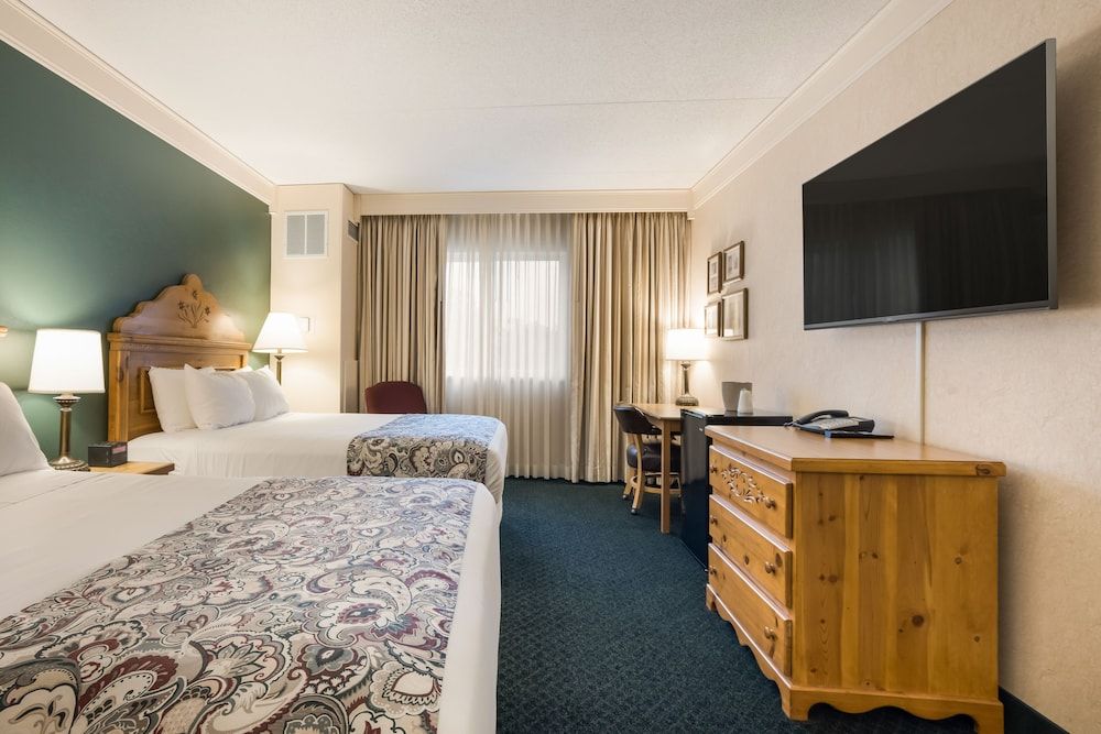 Deluxe Room, 2 Queen Beds, Non Smoking