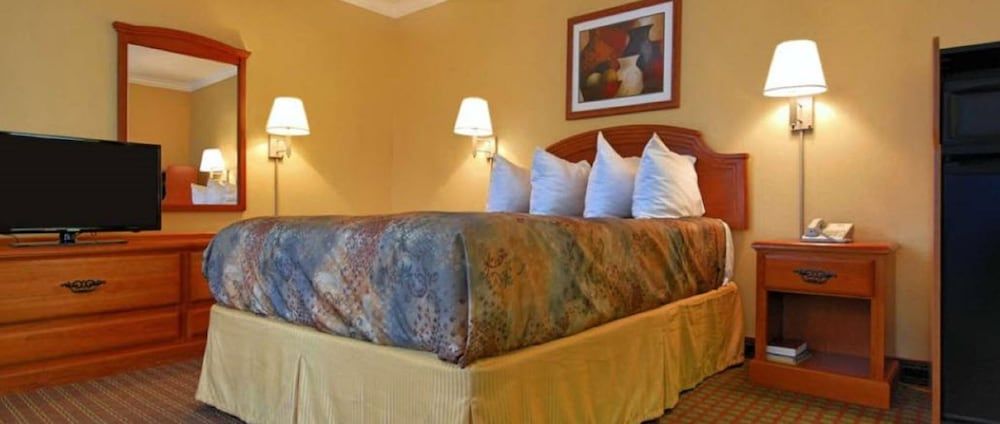 Americas Best Value Inn Killeen Ft. Hood Room, 1 Queen Bed, Smoking 2