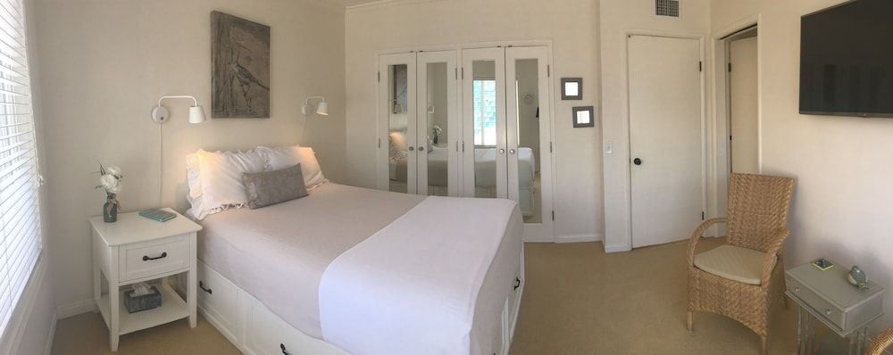 Townhome, 2 Bedrooms, 2 Queens and 1 Sofa Bed