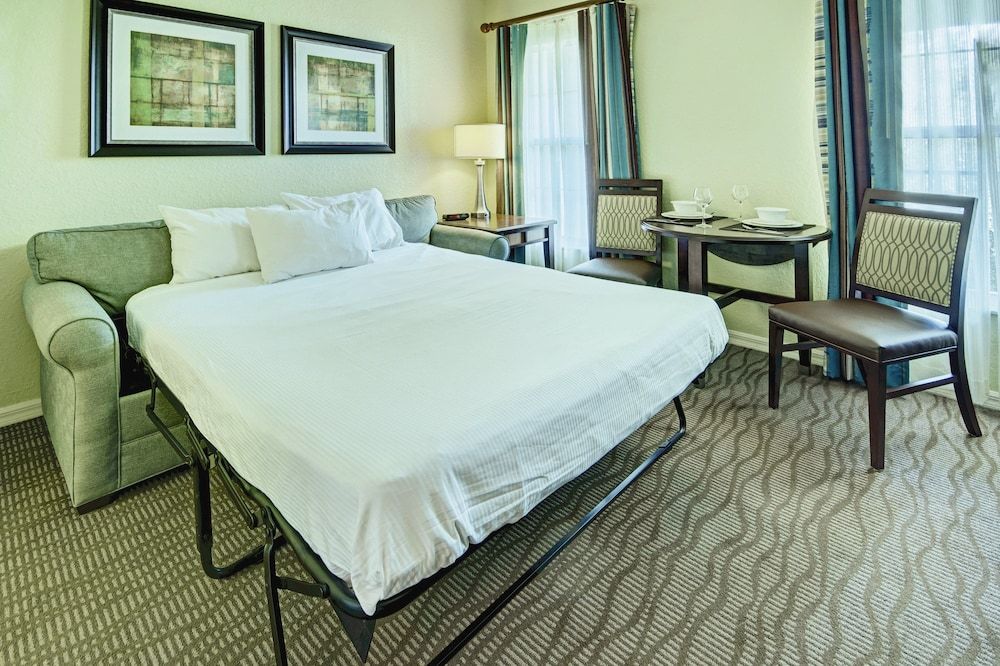 Mini Suite