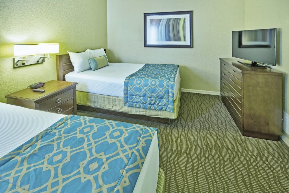 Deluxe Condo, 2 Bedrooms