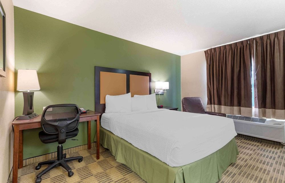 Studio, 1 Queen Bed, Non Smoking