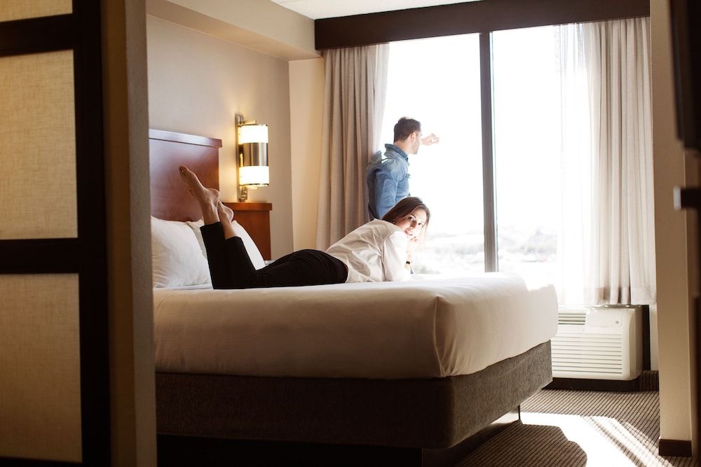 Room, 1 King Bed with Sofa bed (High Floor)