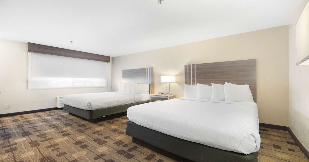 Standard Room, 2 Queen Beds, Non Smoking, Kitchenette