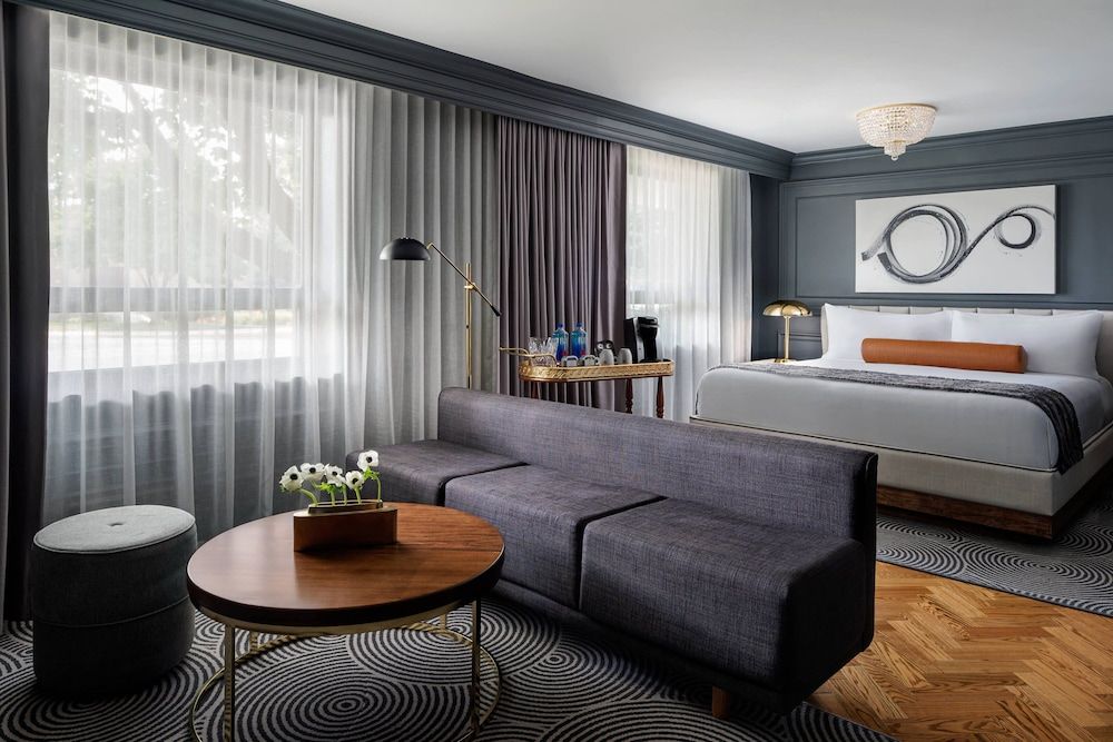 Junior Suite, 1 King Bed