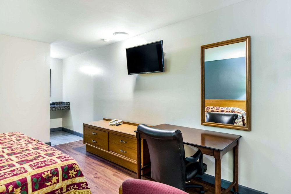 Standard Room, 1 King Bed, Non Smoking