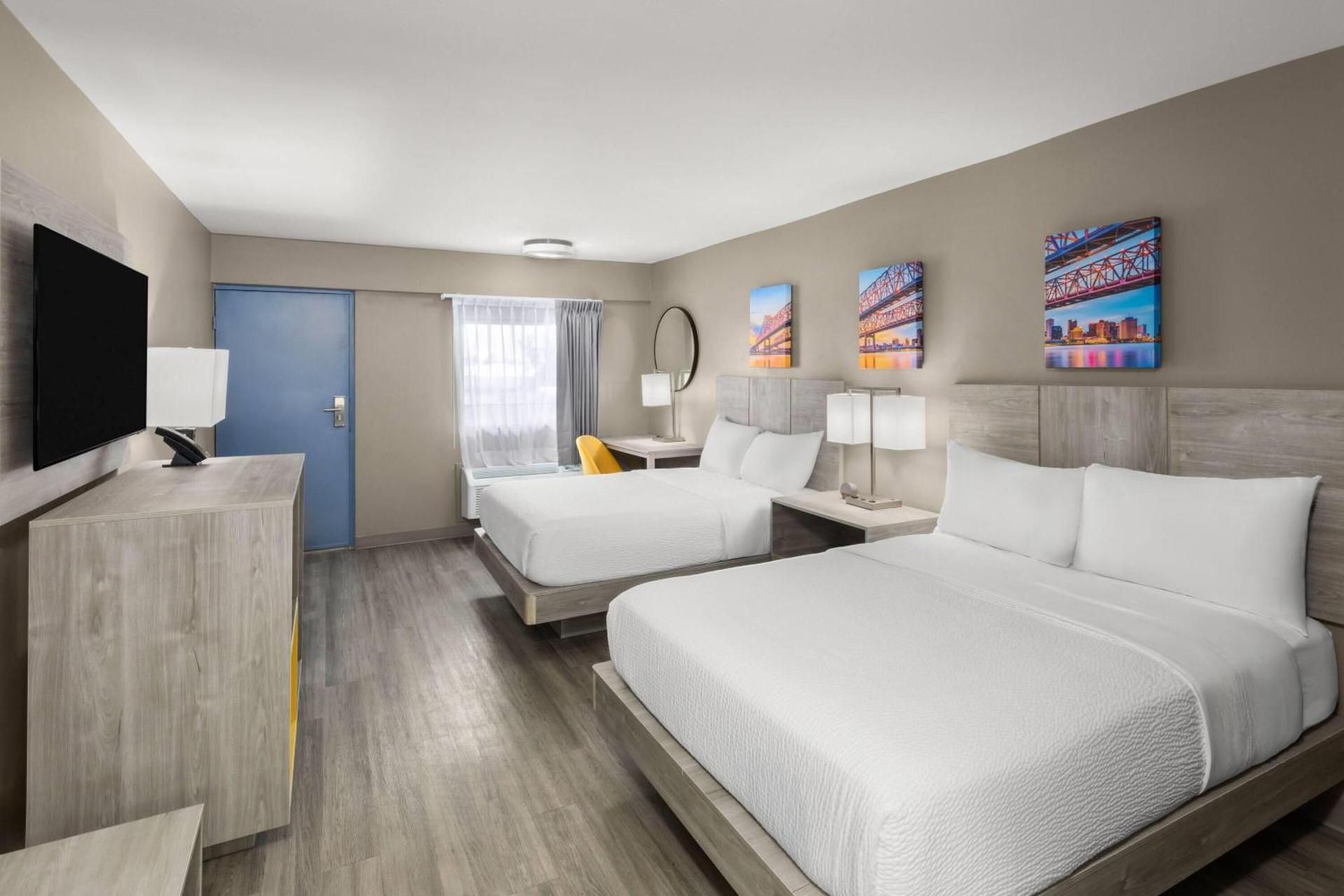 2 Double Beds, Smoking