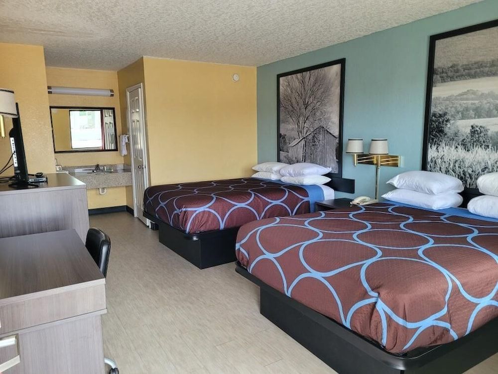 Room, 2 Queen Beds, Non Smoking