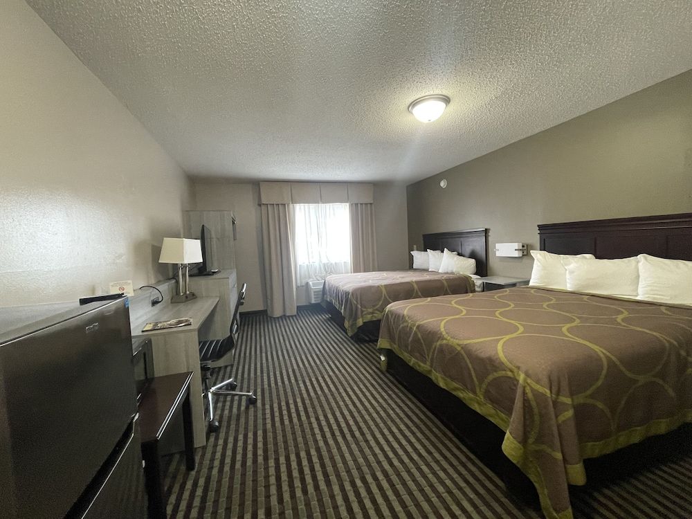 Basic Double Room, 2 Queen Beds, Refrigerator & Microwave