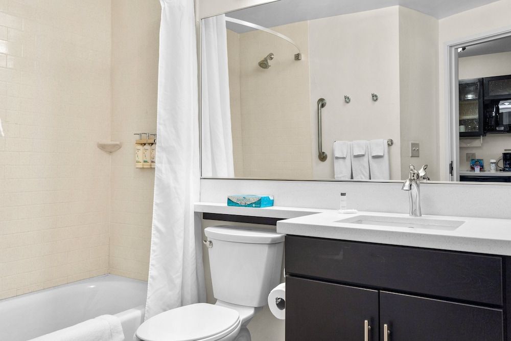 Studio Suite, 1 Queen Bed