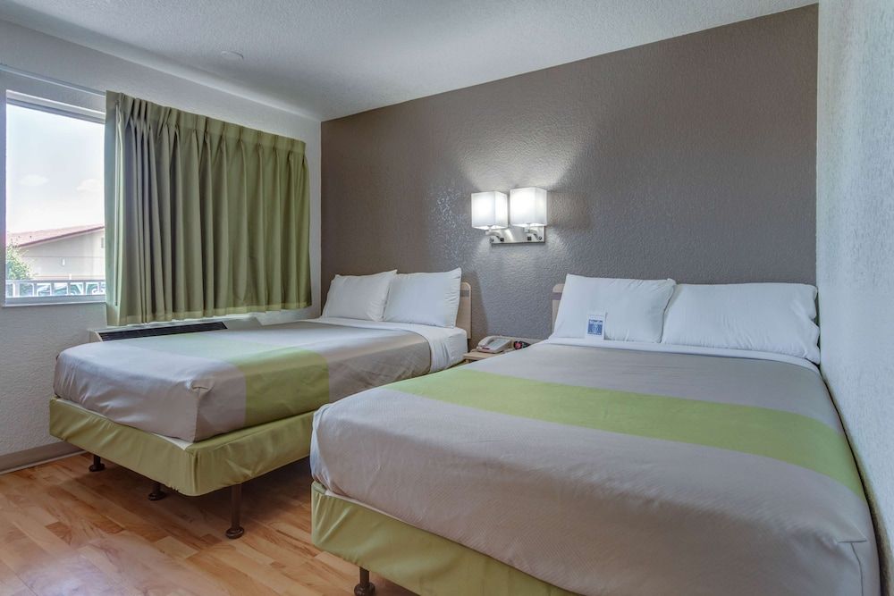 Standard Room, 2 Double Beds, Non Smoking, Kitchenette