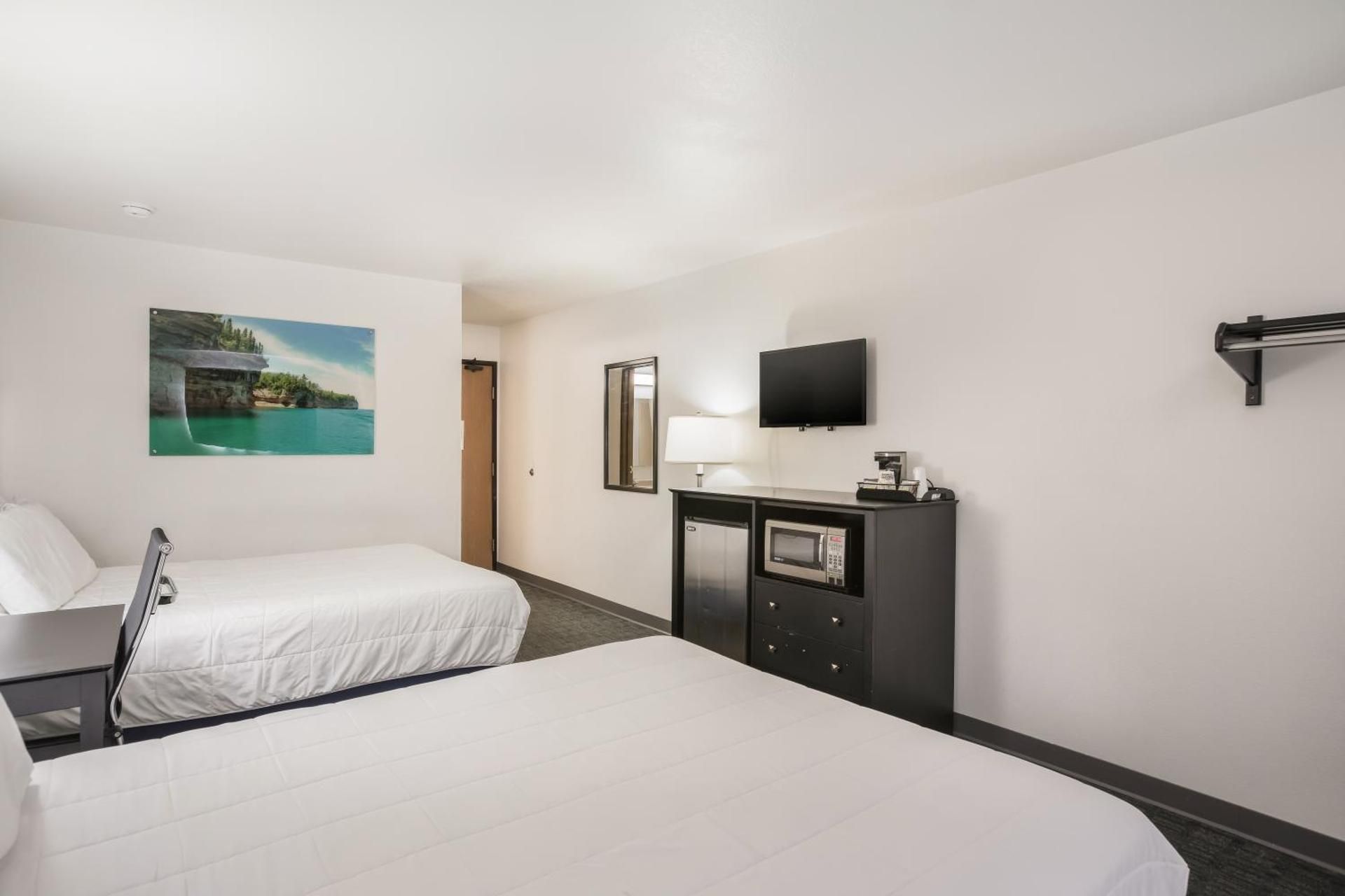 2 Queen Beds Non-Smoking