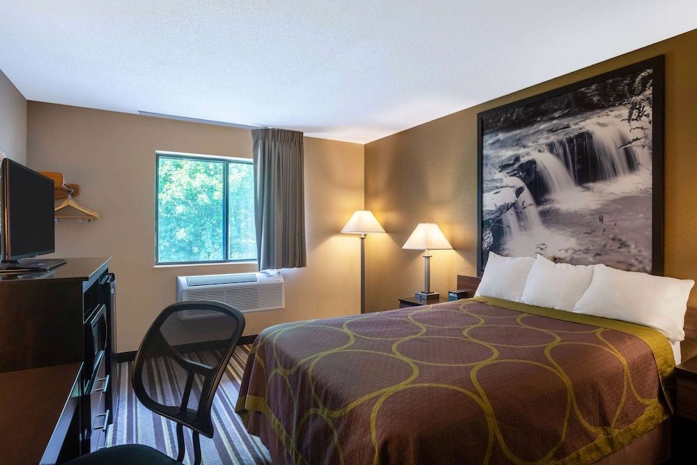 Room, 1 Queen Bed, Accessible, Non Smoking (Mobility)