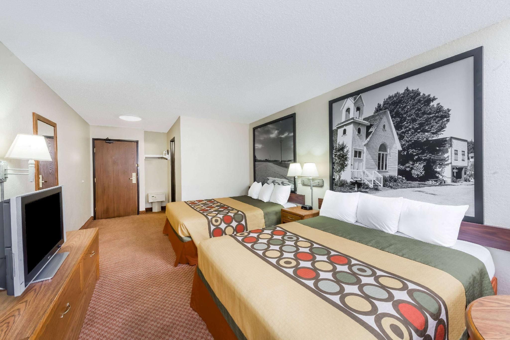 2 Queen Beds, Mobility Accessible Room, Bathtub W/ Grab Bars, Non-Smoking
