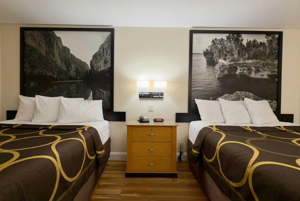 Room, 2 Queen Beds, Smoking