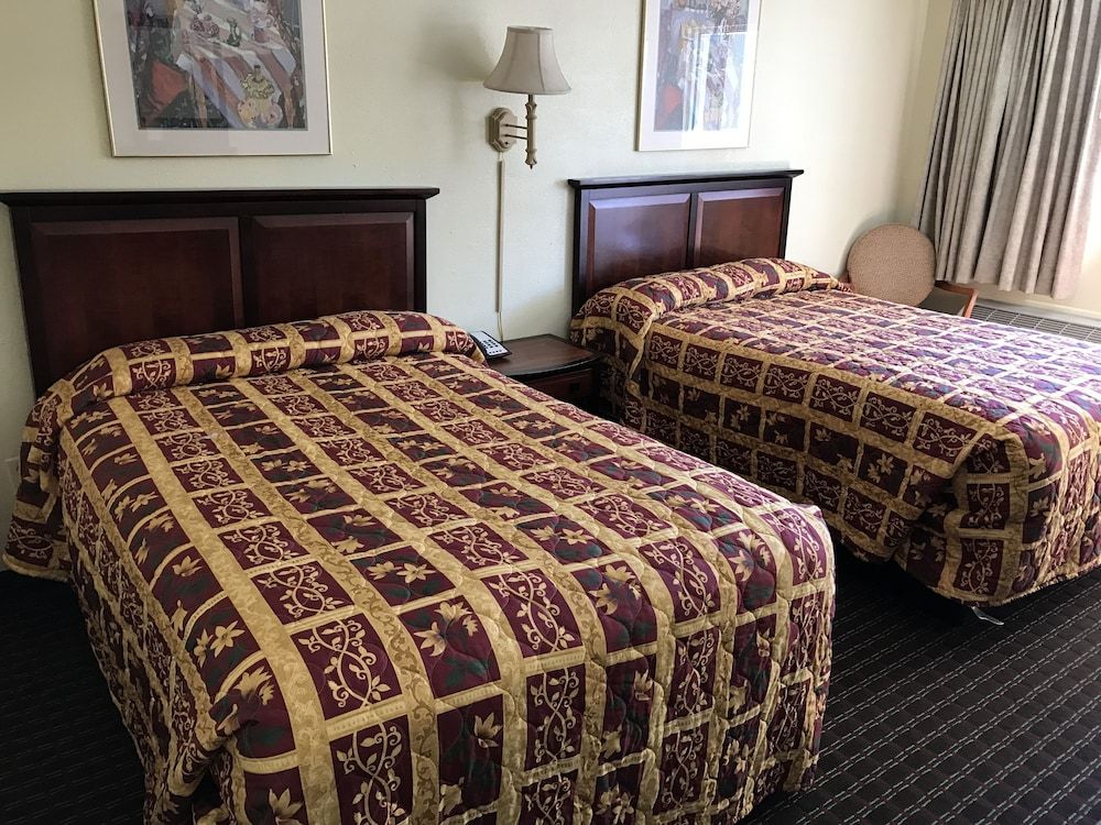 Standard Room, 2 Double Beds, Smoking