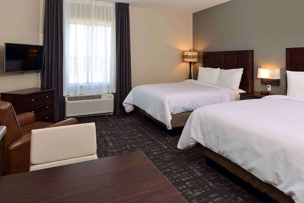 Studio, 2 Queen Beds, Non Smoking, Refrigerator & Microwave