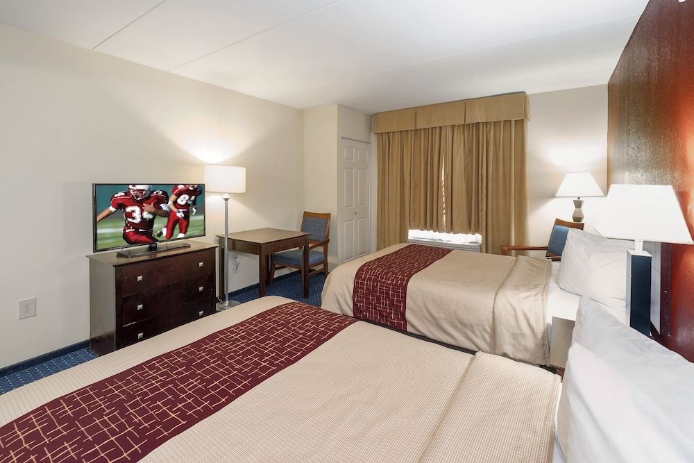 Red Roof Inn Annapolis Standard Room, 2 Double Beds, Non Smoking 2