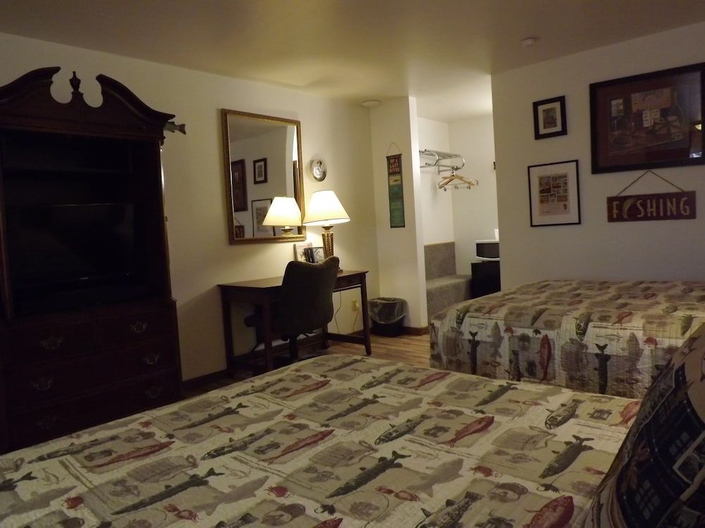 2 Queen Beds, (K9 Friendly), Hill View, Ground Floor