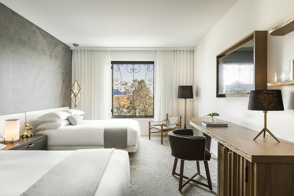 Premium Room, 2 Queen Beds, Mobility Accessible, Non Smoking