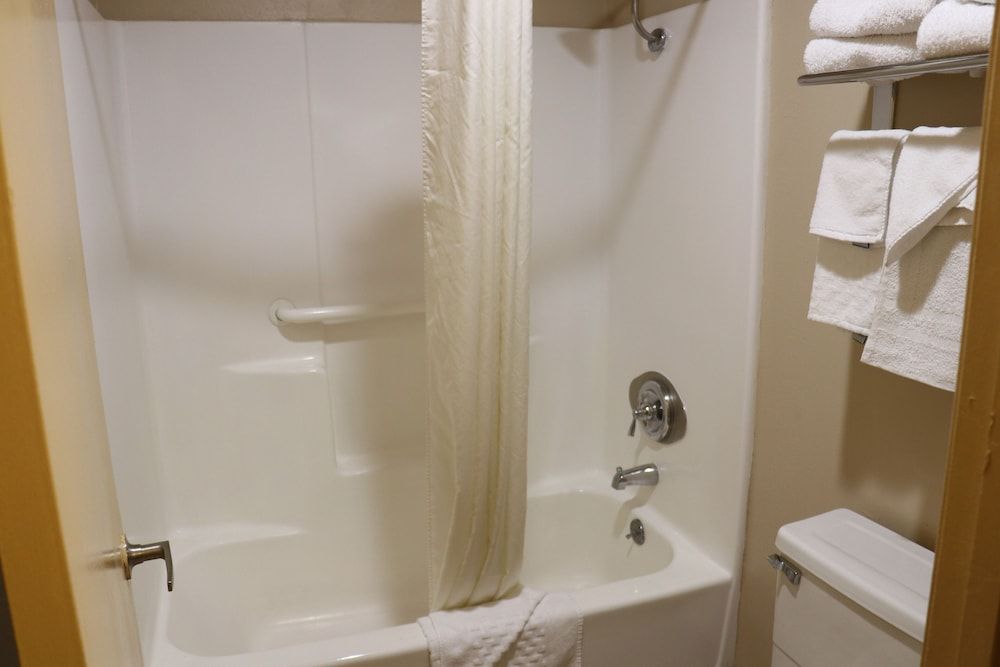 Empire Inn Standard Room, 1 King Bed 2