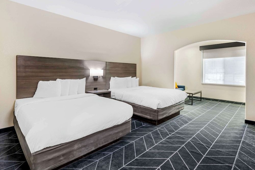 Standard Room, 2 Queen Beds, Non Smoking