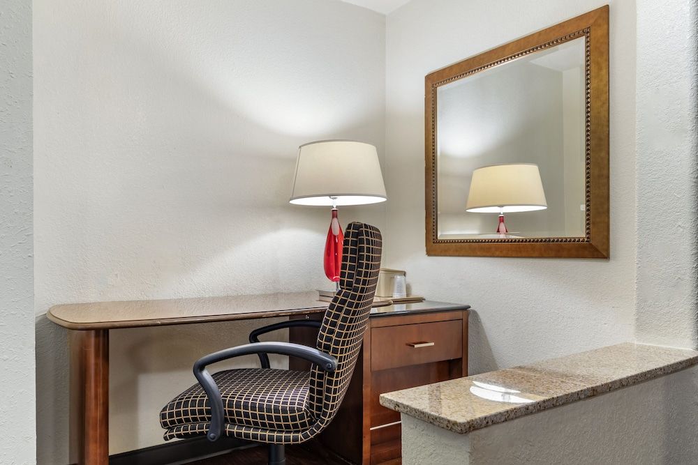 Standard Room, 2 Queen Beds, Smoking
