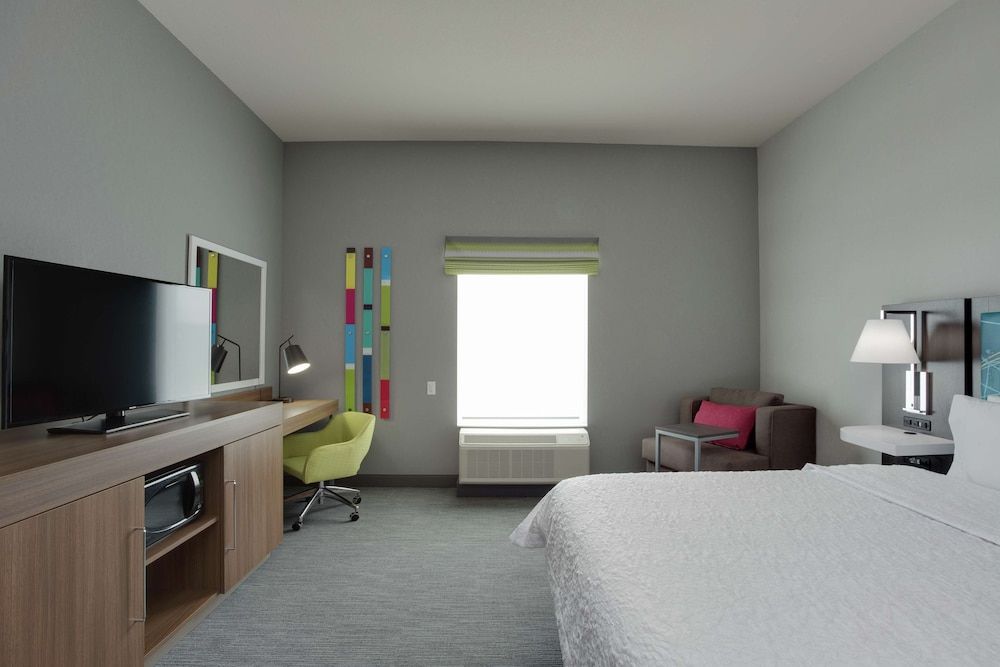 Room, 1 King Bed, Accessible, Non Smoking (Hearing)