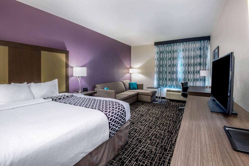 Executive Room, 1 King Bed, Non Smoking