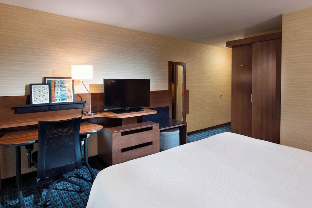 Room, 1 King Bed, Balcony