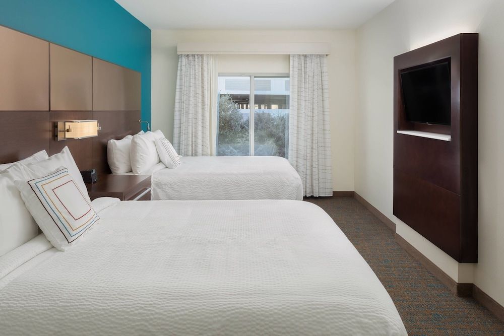 Suite, 1 Bedroom, Non Smoking (Mobility/Hearing Accessible, Tub)