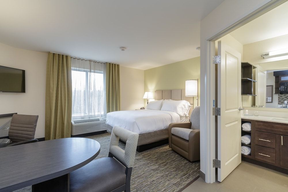Studio Suite, 1 Queen Bed