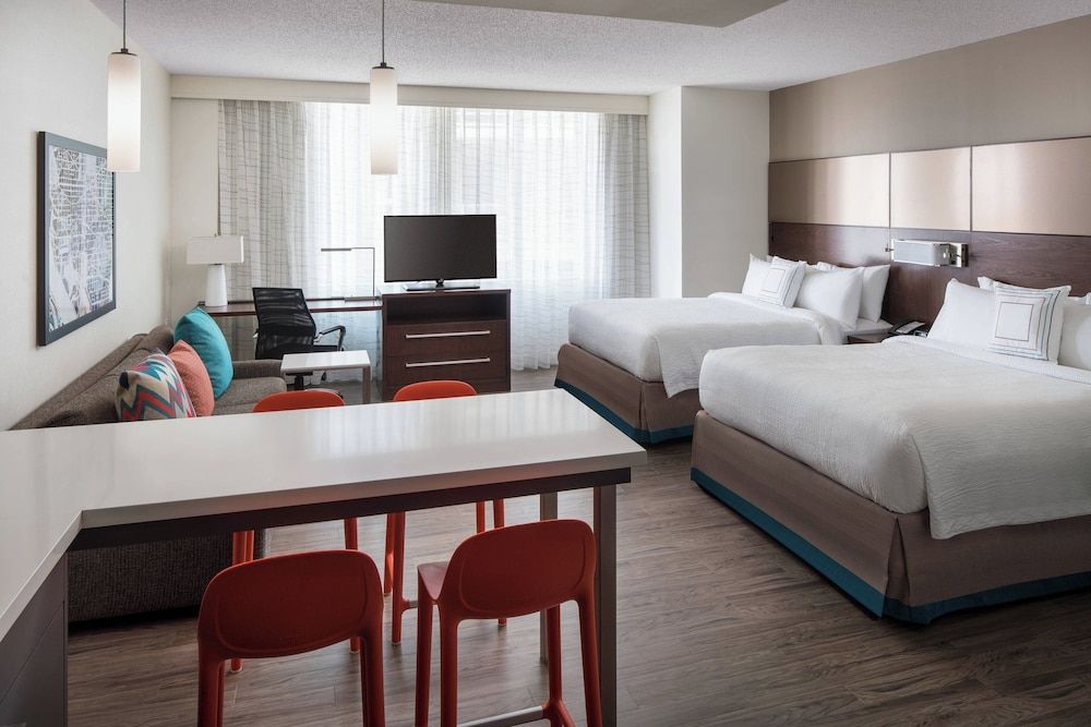 undefined Residence Inn Washington Capitol Hill/Navy Yard 2