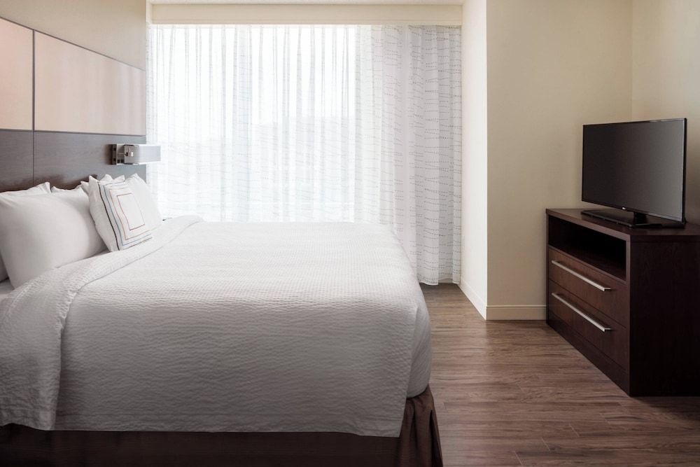 undefined Residence Inn Washington Capitol Hill/Navy Yard 7