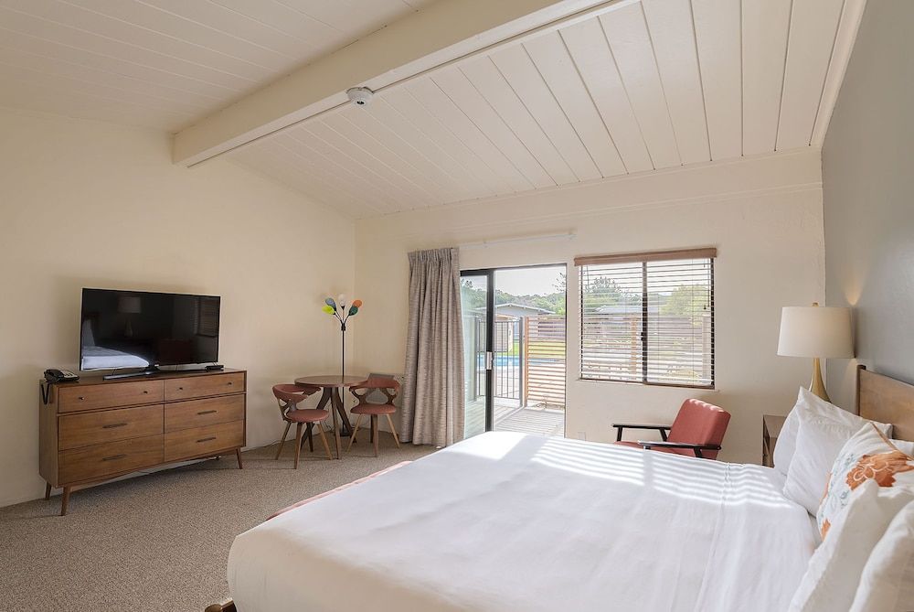 Contenta Inn Standard Room, 1 King Bed 2